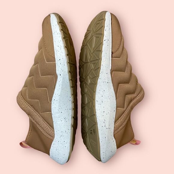 Dr. Scholl’s Home & Out Slip-On Sneaker - Picture 6 of 11